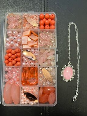 Craft Beads, PINK SWEATER - NO FUZZ, Jewelry Supplies, loose bulk beads